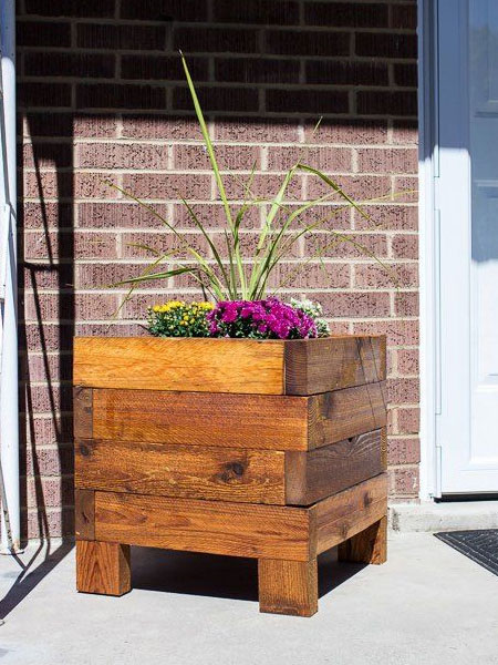 diy make a pine planter box