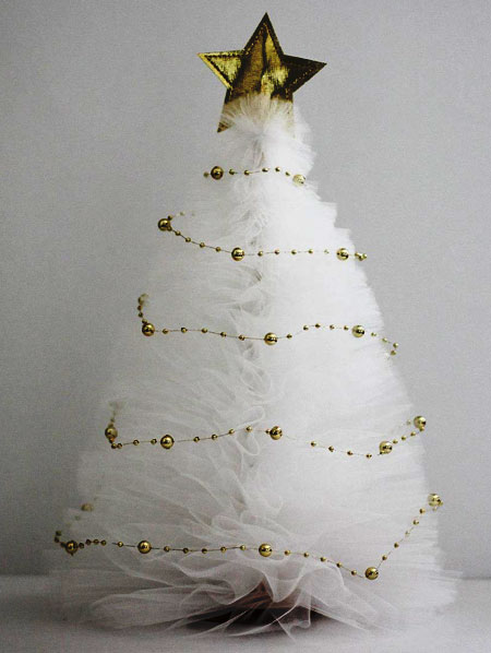 make tulle christmas tree
