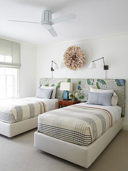 make space to move in guest bedroom