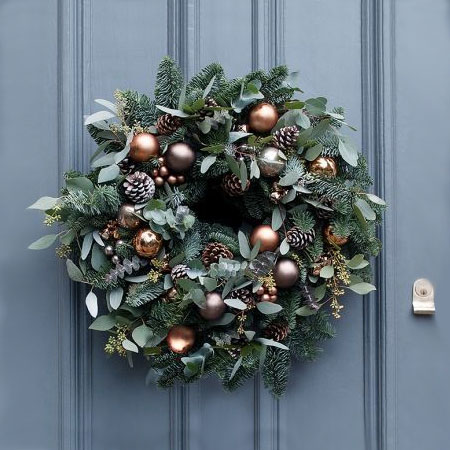 how to make a christmas wreath