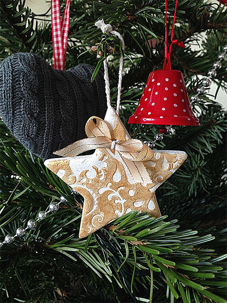 make clay christmas tree ornaments