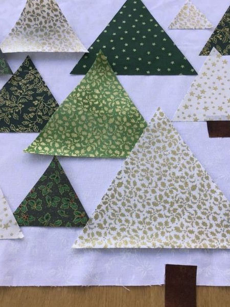make festive tablecloth for christmas dining table