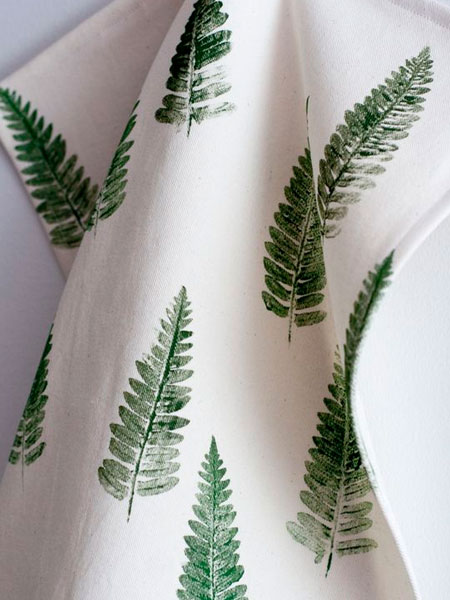 use ferns for christmas tree stamp shapes