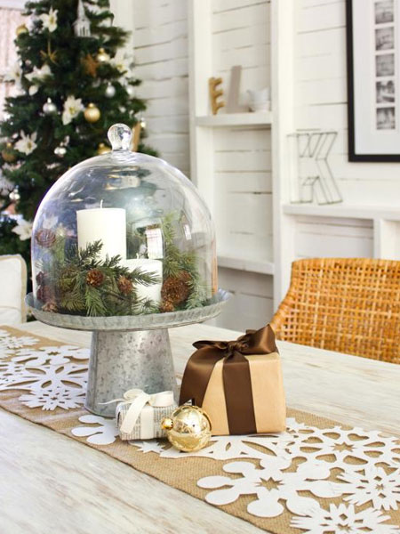 make paper table runner for christmas