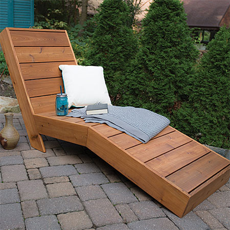 Make a Pine Sun Lounger for the Poolside