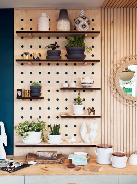 make pegboard shelf for display