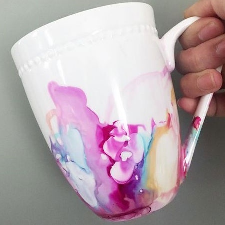 use alcohol ink on mugs and cups