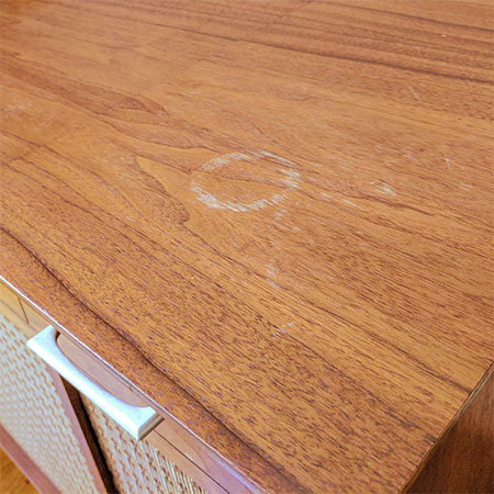 remove stains from wood finishes