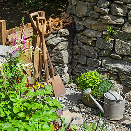 maintain garden tools