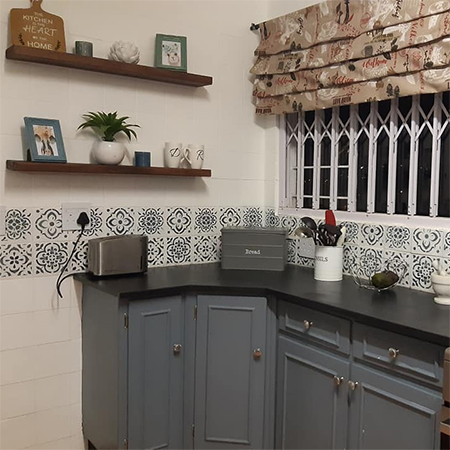 paint over ceramic tiles