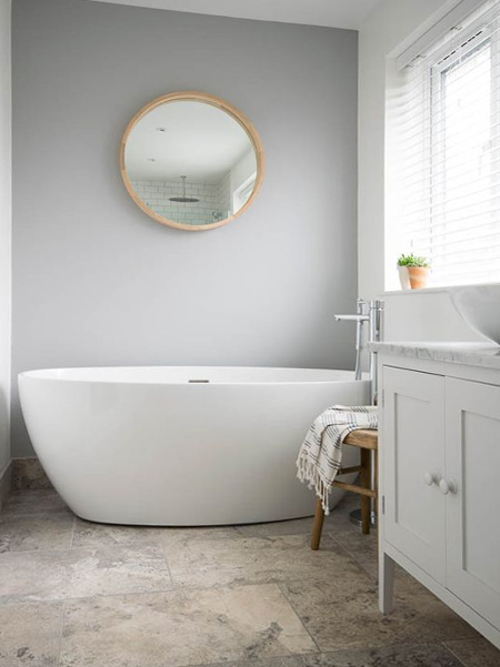 light paint colours for bathroom