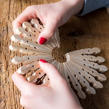 Make Christmas Snowflakes with Clothes Pegs