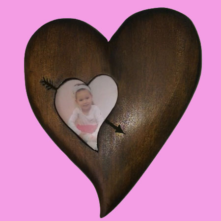 Make A Heart Frame For Valentine's Day