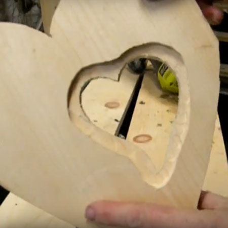 Make A Heart Frame For Valentine's Day
