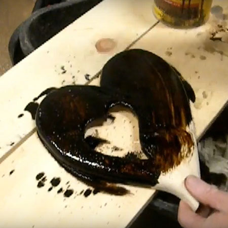 Make A Heart Frame For Valentine's Day