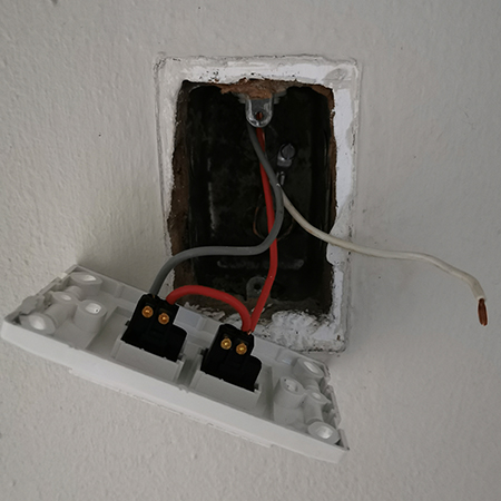 how much to call out electrician