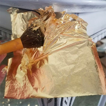 decorate furniture with gold leaf