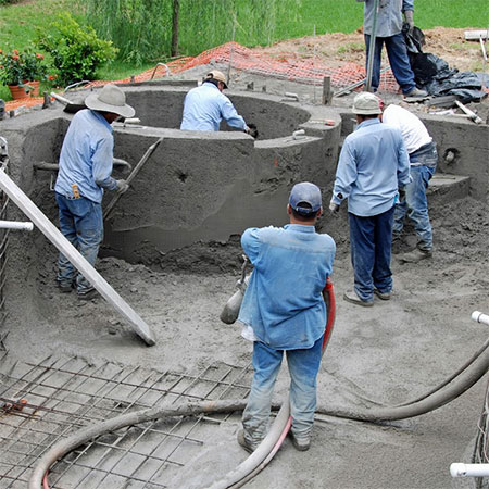 How To Choose The Right Pool Builder