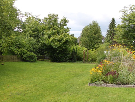 Designing an Outdoor Garden House