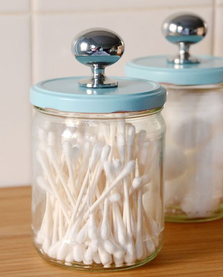 paint lids on glass food jars