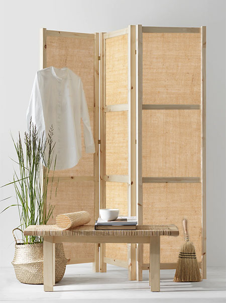 Quick Project: Make a Pine and Hessian Privacy Screen