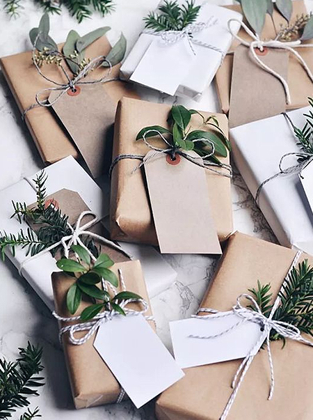 brown paper gift wrapping