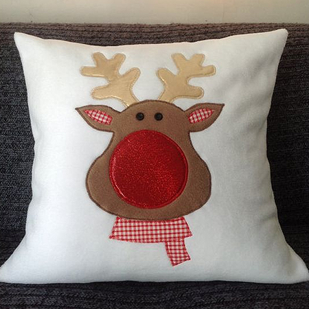 rudolph cushion