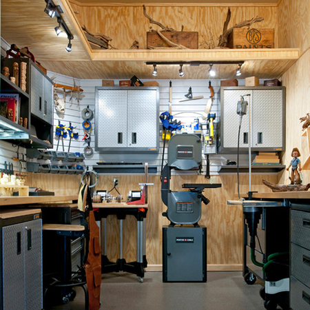 how to organise workshop in shed