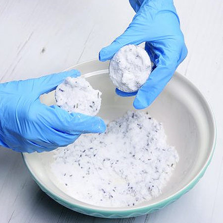 how to make bath bombs