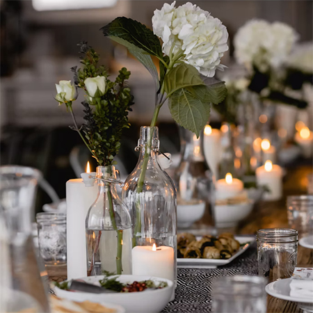 decorate holiday dining table