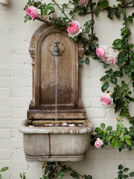 small water feature for courtyard garden