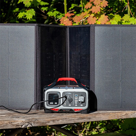 How A Solar Powered Generator Can Improve Your Home Life