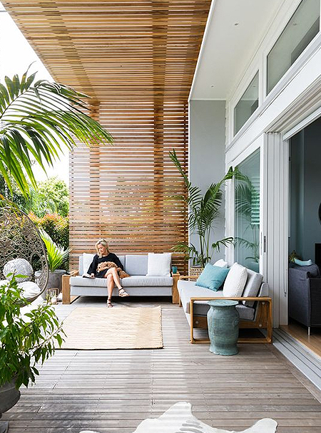 indoors flows outdoors