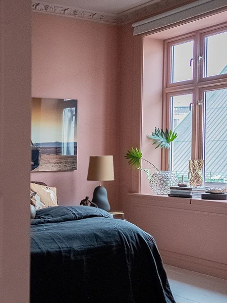 chalk paint on window frames and doors