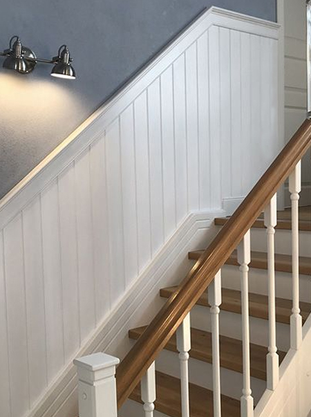 beadboard on staircase wall