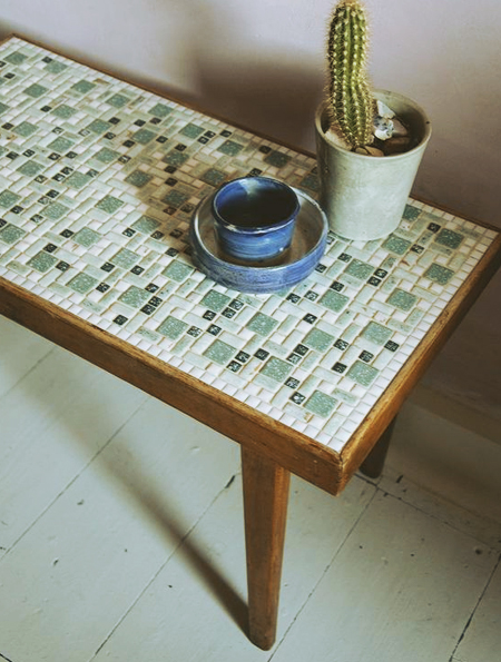 how to tile coffee table top