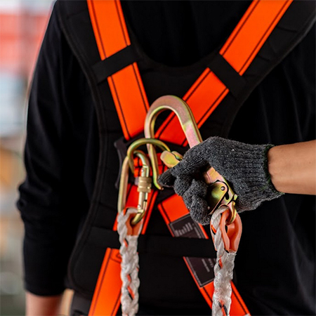 How To Properly Use A Roof Safety Harness