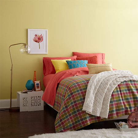 fresh decor ideas for a bedroom