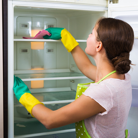 clean and organise fridge