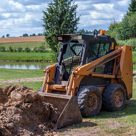 Why Hire A Mini Digger For Your Renovation Project?