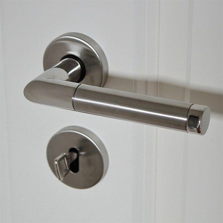 door handles are a source of infection