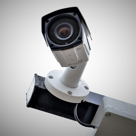 How to pick the right solar security camera?