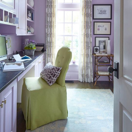 veri peri and green decor