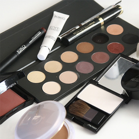 Tackle Your Makeup Cases