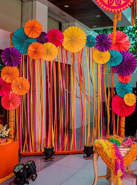 sustainable party decor