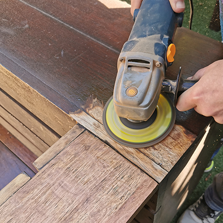 do you need to apply exterior sealer to wood furniture