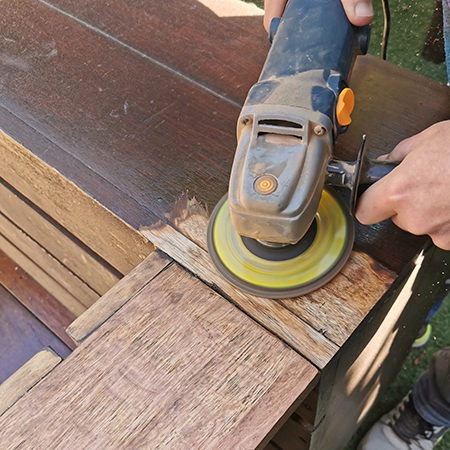 do you need to apply exterior sealer to wood furniture