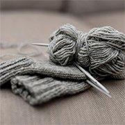 knitting exercises the brain