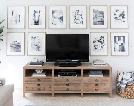 what to hang around a tv