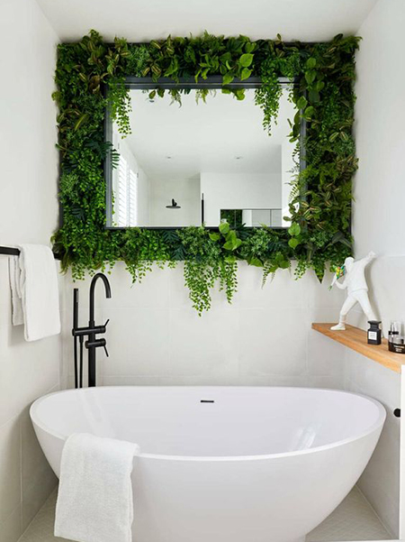 decorate guest bathroom